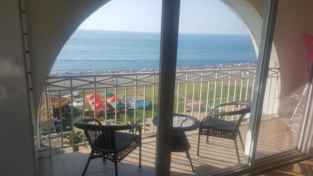 באטומי Apartment Magnolia Seaside מראה חיצוני תמונה